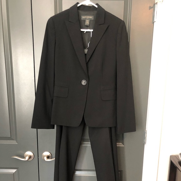 Banana republic women’s suit - Picture 2 of 7